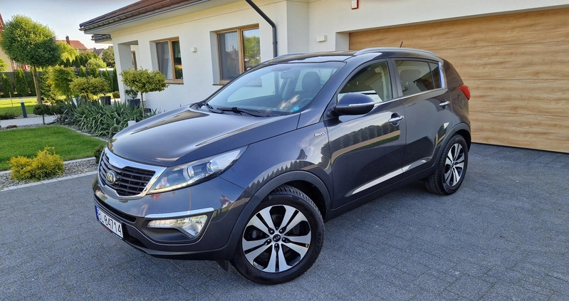 Kia Sportage cena 48999 przebieg: 143000, rok produkcji 2013 z Chęciny małe 781